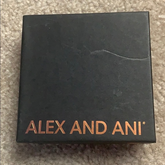 MLB Yankees alex and ani bracelet - Picture 2 of 2